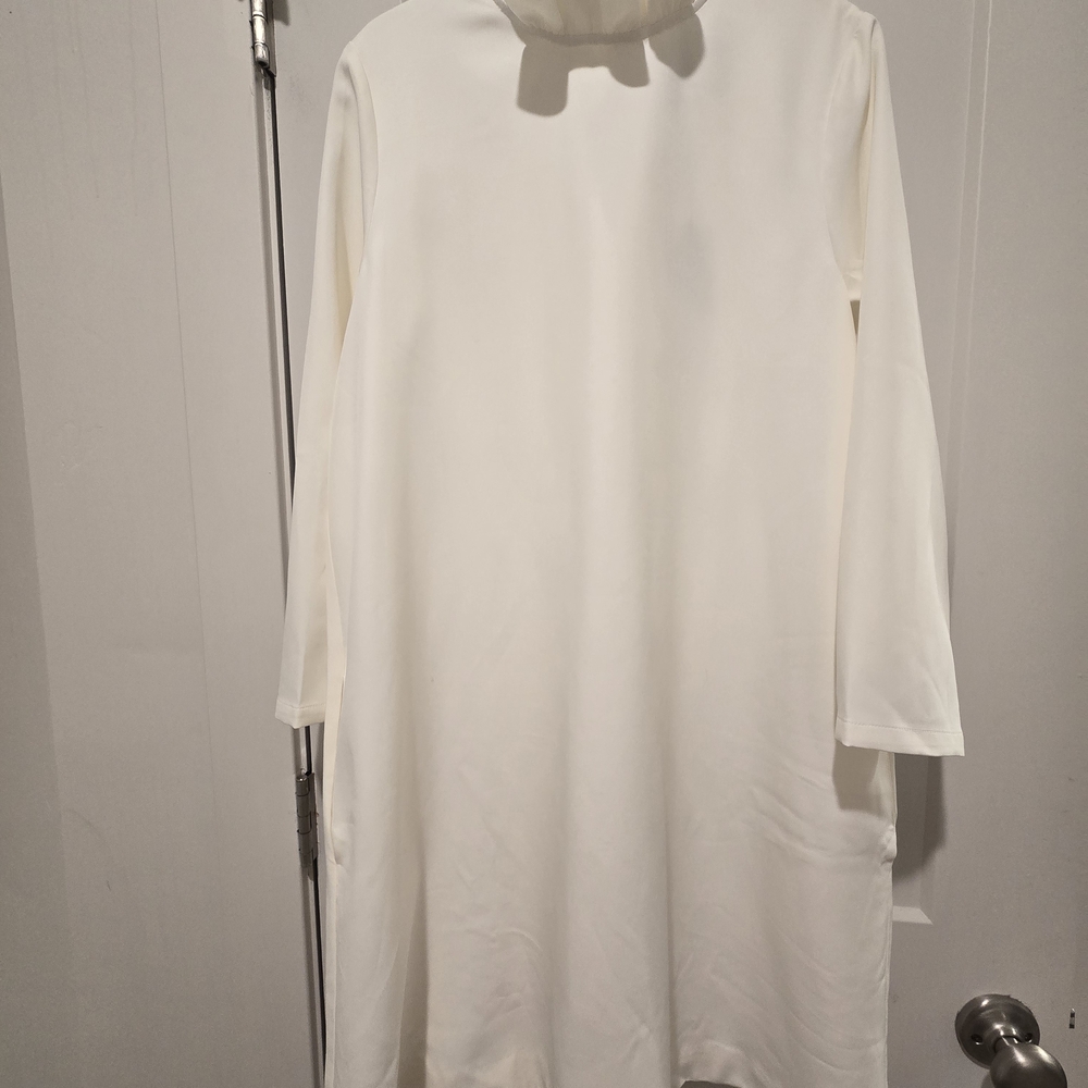 Tuckernuck Cream Daphne Dress Ruffle Mock Neck 3/4 Sleeve Shift Dress Size L